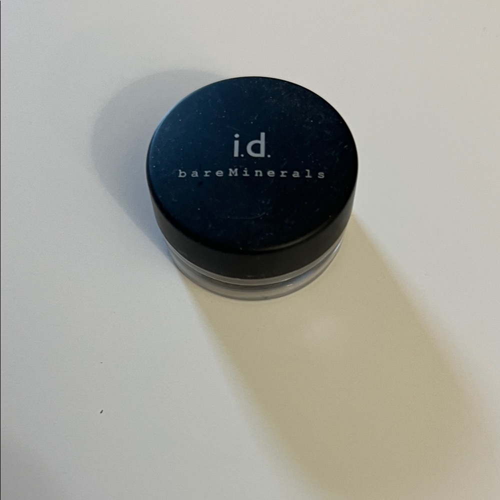 bareMinerals Black Mineral Powder